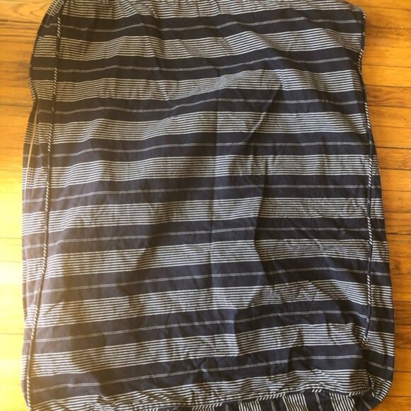 LL Bean Premium Denim Dog Bed Replacement Cover size Medium - Picture 4 of 6